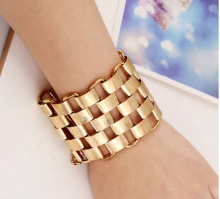 KMVEXO 2022 New Fashion Designer Bijoux Bracelets For Women Accessories Gold Color Alloy Cuff Bangles Statement Jewelry