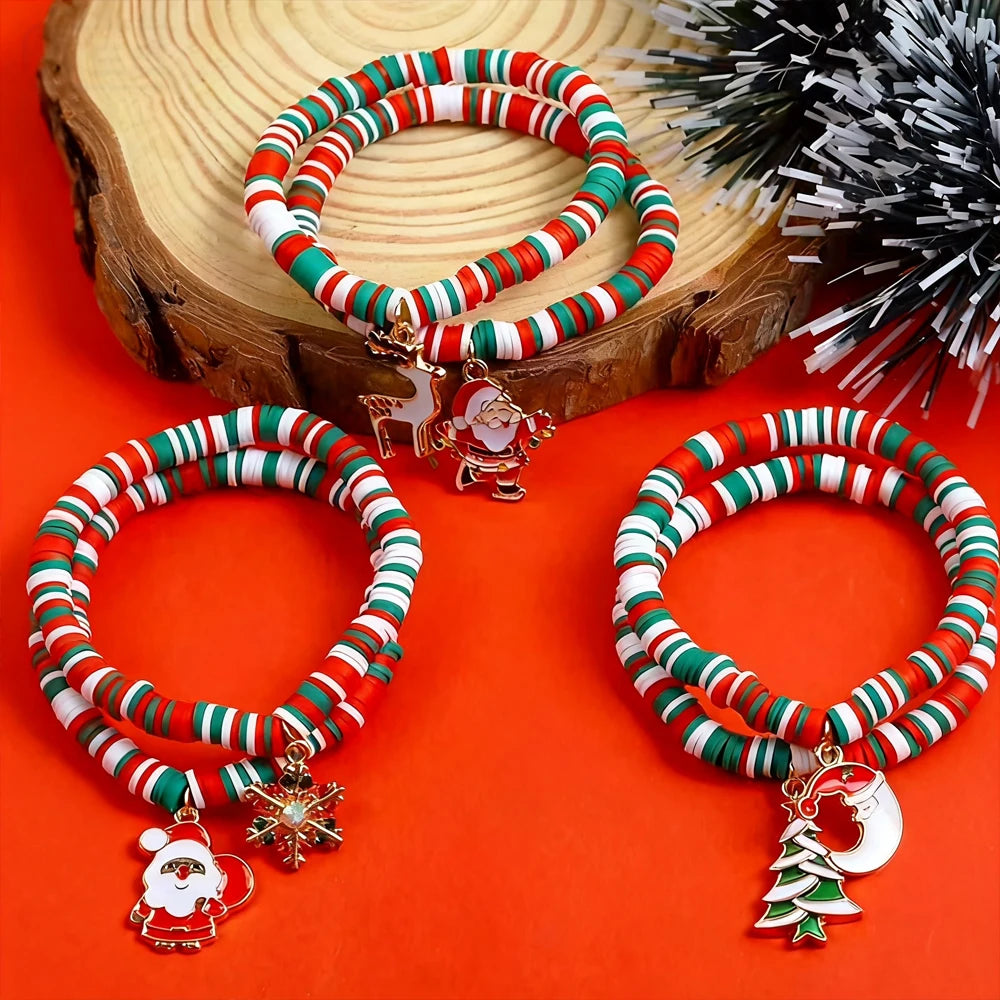 32PCS Christmas Elastic Bracelet Set, Santa Claus, Reindeer, Socks, Snowman Festival Charm Bracelet, Christmas Party Gifts