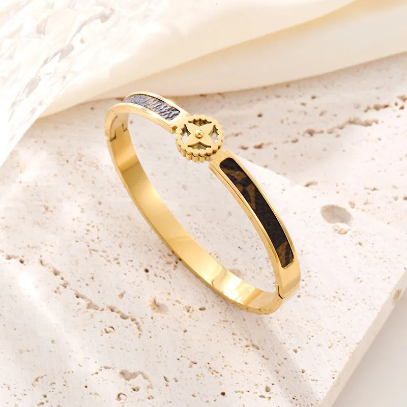 Bracelets en acier inoxydable ou titane avec motif floral pour femme