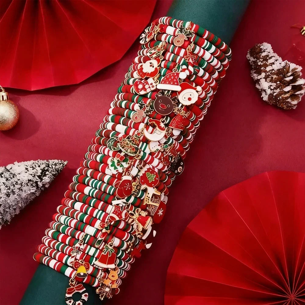 32PCS Christmas Elastic Bracelet Set, Santa Claus, Reindeer, Socks, Snowman Festival Charm Bracelet, Christmas Party Gifts