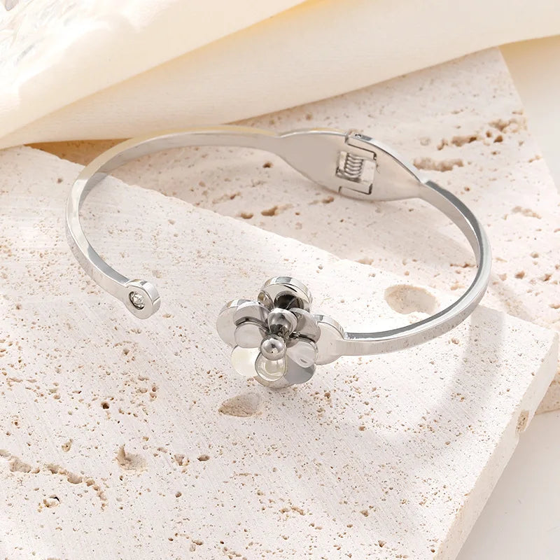 Bracelets en acier inoxydable ou titane avec motif floral pour femme