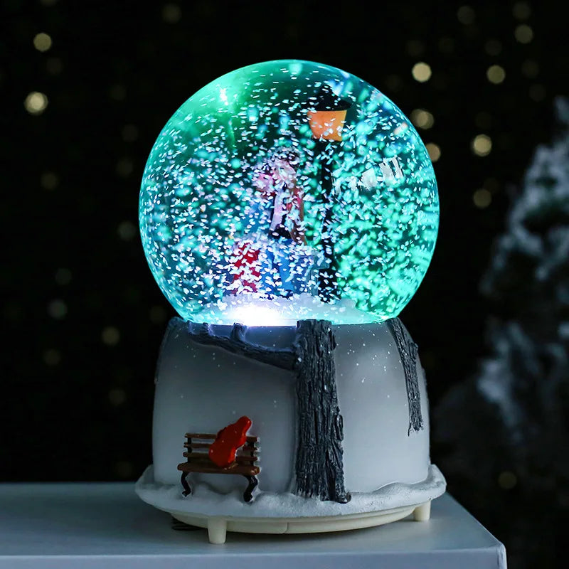 Boîte à Musique Romantique "Cité dans le Ciel" (Sky City) avec Boule à Neige Automatique LED en Résine, Décoration de Bureau, Cadeau Parfait pour les Couples, les Anniversaires de Mariage et les Anniversaires.